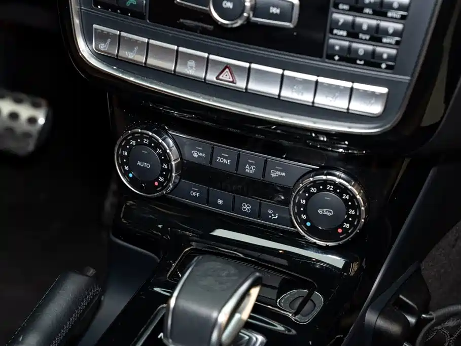 Mercedes-Benz Mercedes-Benz G-Class AMG 2013 AMG G 65 2014 - thumbnail 14