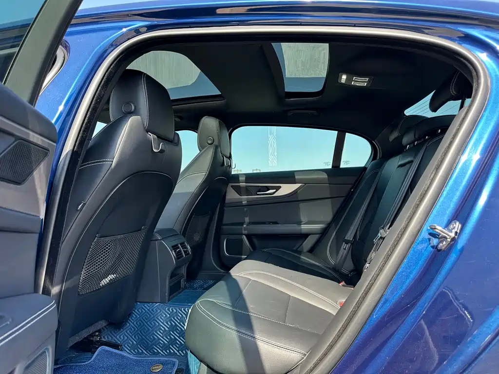 Jaguar Jaguar XEL 2020 2.0T 200PS R-DYNAMIC Youth Sport Edition 2021 - thumbnail 9