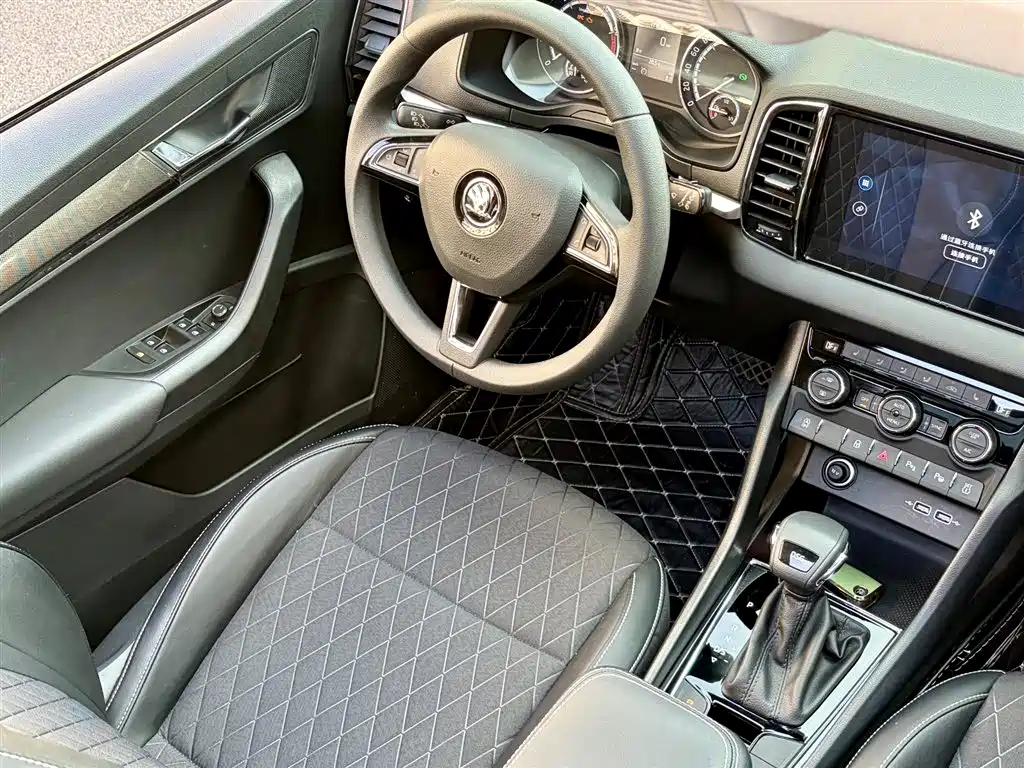 Skoda Karoq 2020 TSI280 Ambition Luxury Edition Euro VI 2020 - thumbnail 12