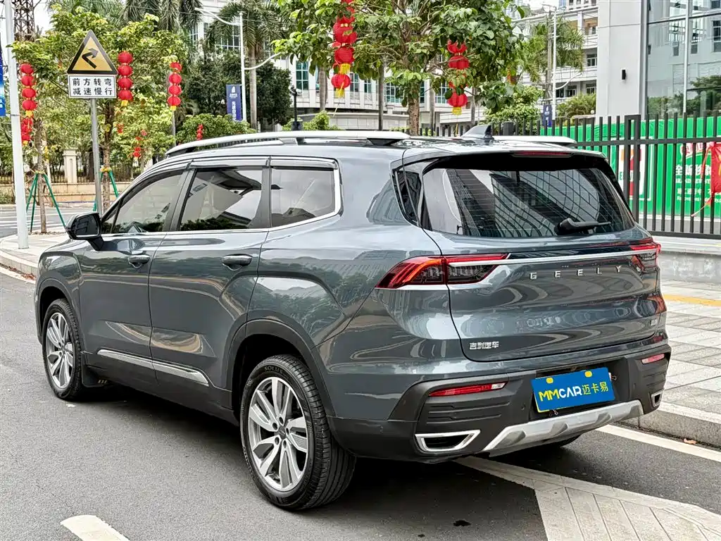 Geely Auto Geely Haoyue 2022 1.8TD DCT Flagship 7-seater 2022 - thumbnail 4