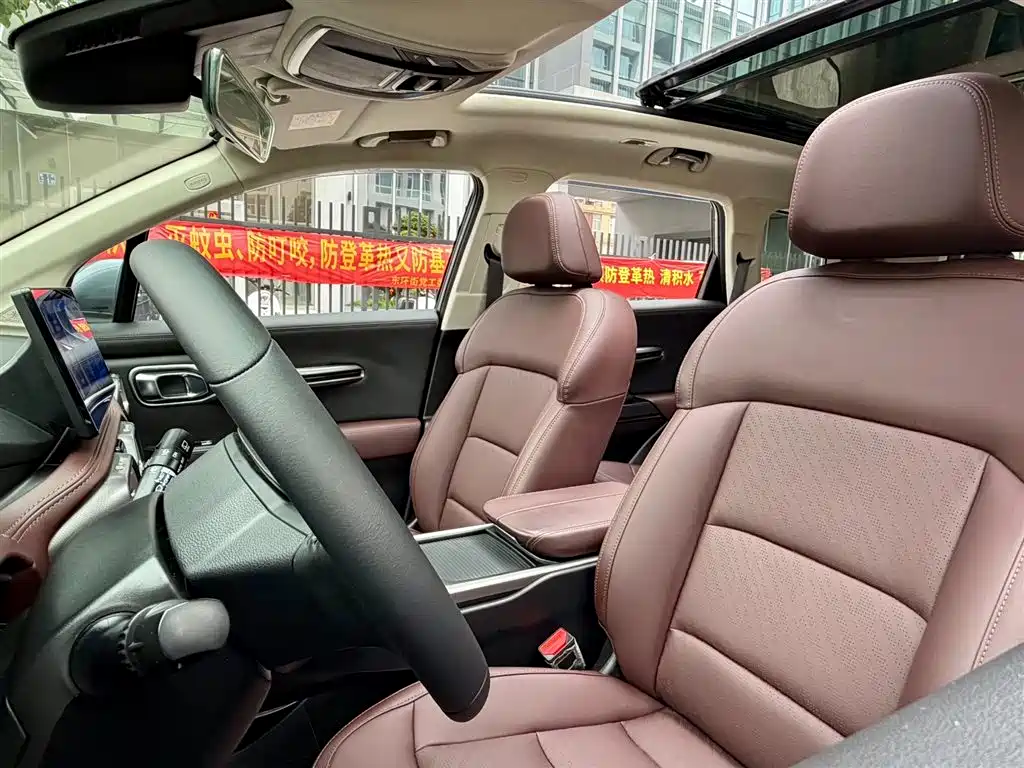 Geely Auto Geely Haoyue 2022 1.8TD DCT Flagship 7-seater 2022 - thumbnail 10