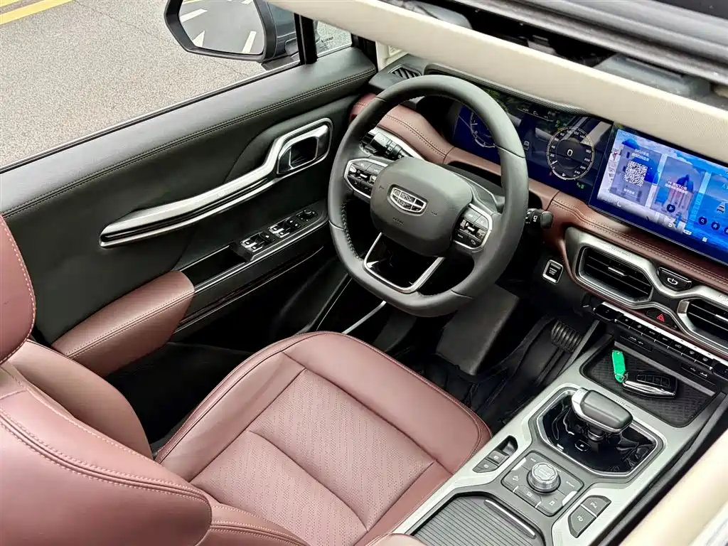 Geely Auto Geely Haoyue 2022 1.8TD DCT Flagship 7-seater 2022 - thumbnail 13