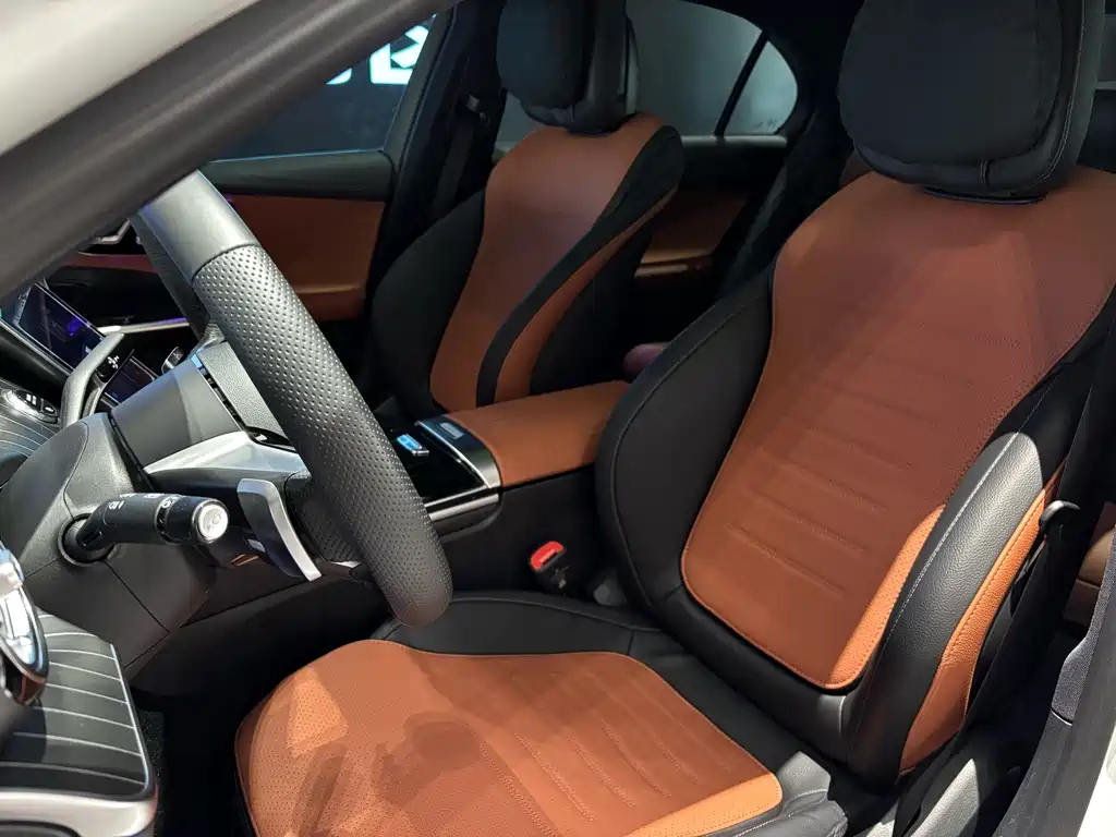 Mercedes-Benz Mercedes-Benz C-Class 2024 Facelift C 260 L Sport Edition 2024 - thumbnail 7