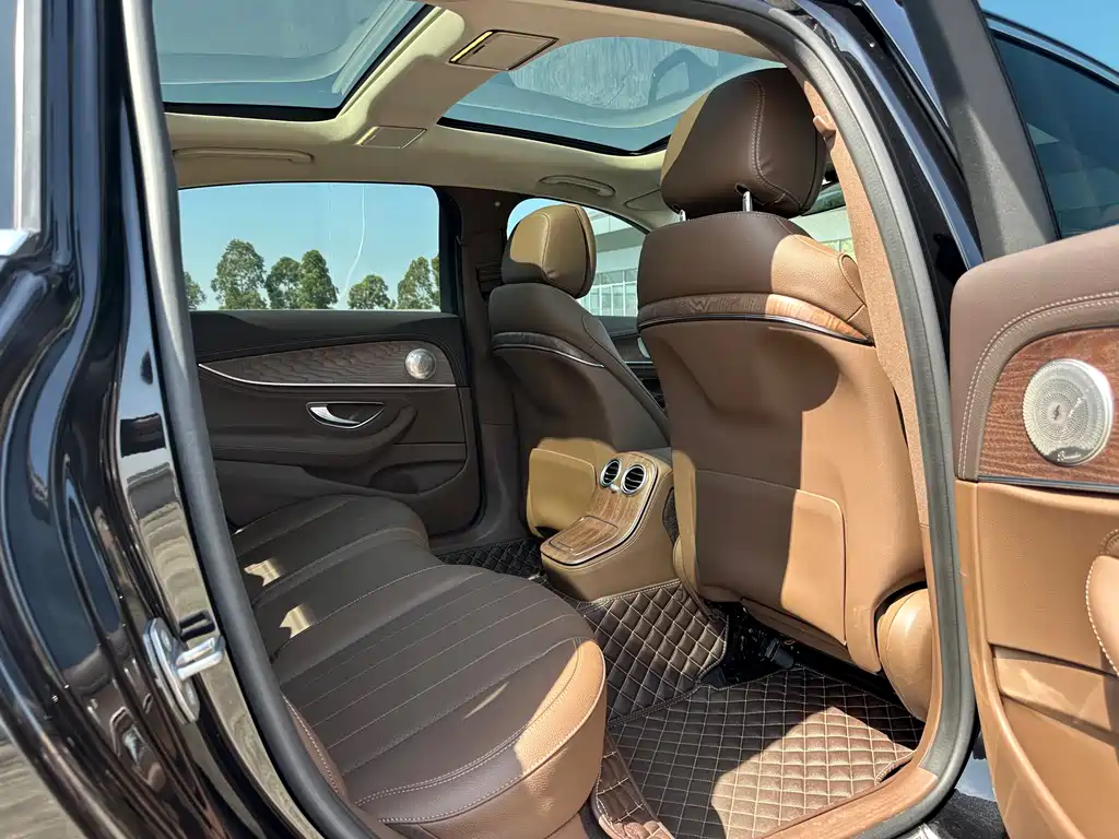 Mercedes-Benz Mercedes-Benz E-Class 2023 E 300 L Fashion Edition 2022 - thumbnail 11