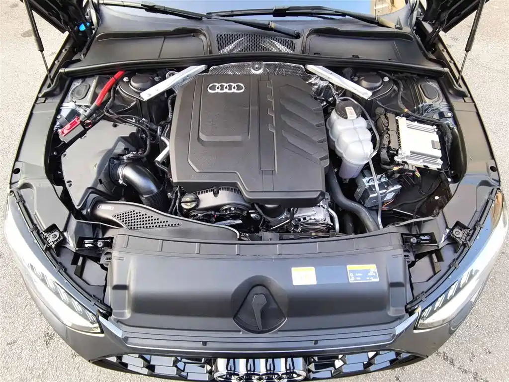 Audi Audi A4L 2023 40 TFSI Premium Dynamic Edition 2023 - thumbnail 8