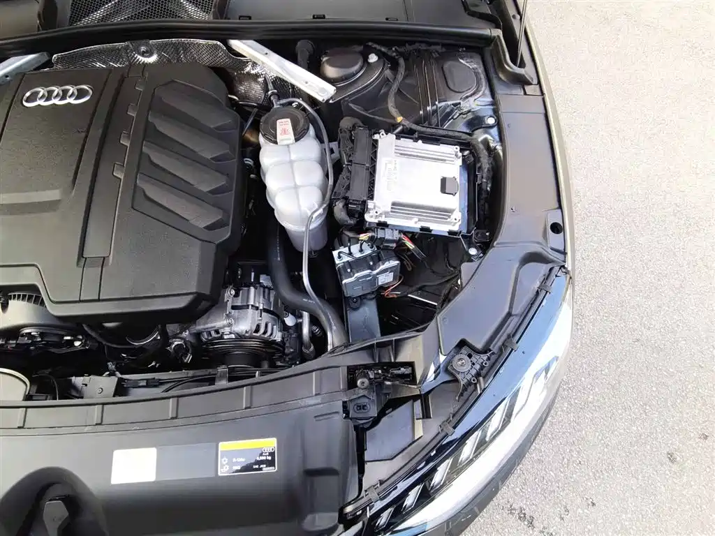 Audi Audi A4L 2023 40 TFSI Premium Dynamic Edition 2023 - thumbnail 10