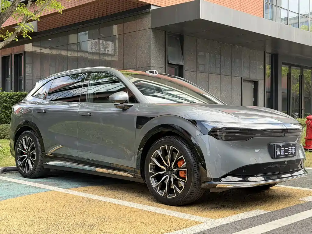 Zeekr Zeekr 7X 2025 Model 100kWh Long Range AWD Intelligent Driving Version 2024 - thumbnail 3