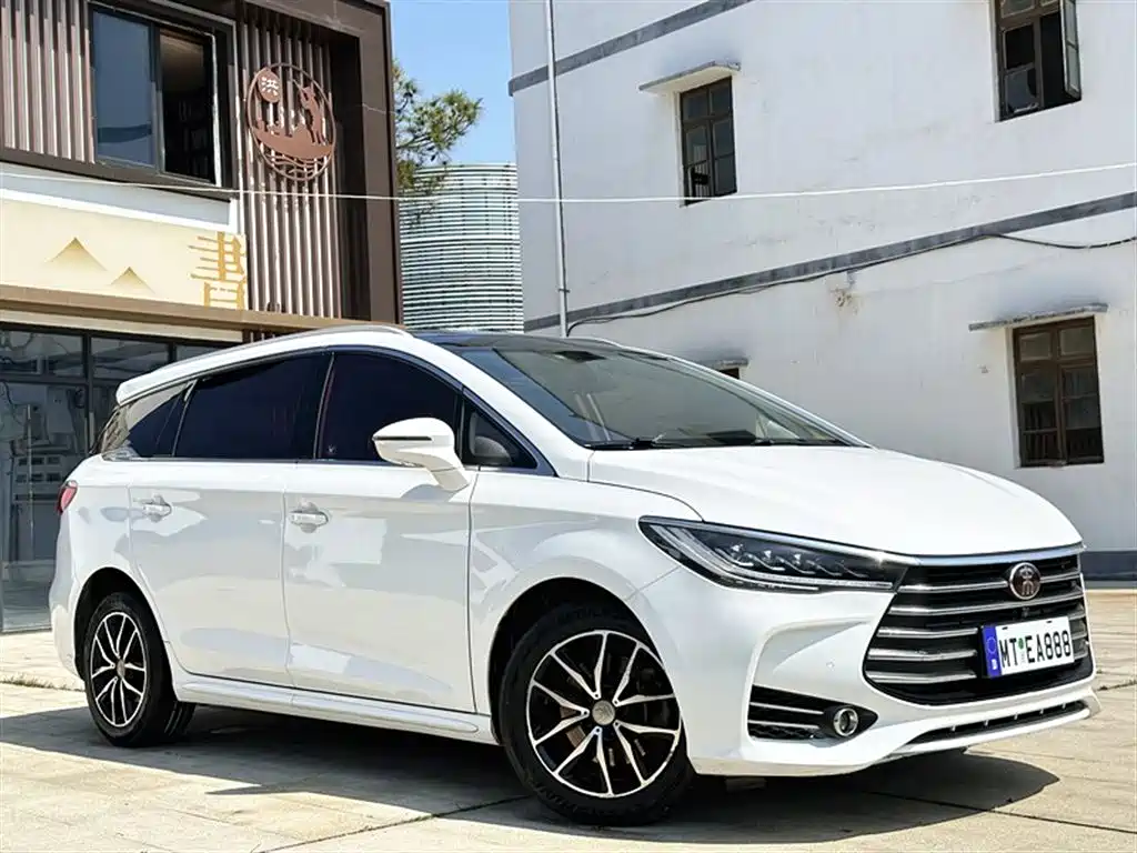 BYD BYD Song MAX 2018 1.5T Automatic Intelligent Flagship 7-seater 2018 - thumbnail 3