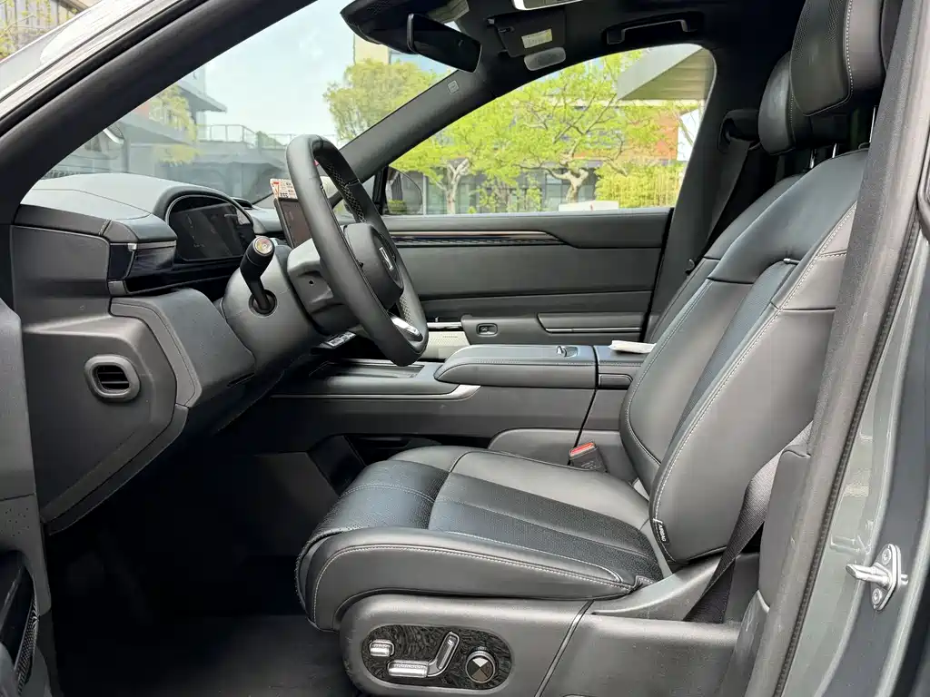 Zeekr Zeekr 7X 2025 Model 100kWh Long Range AWD Intelligent Driving Version 2024 - thumbnail 6