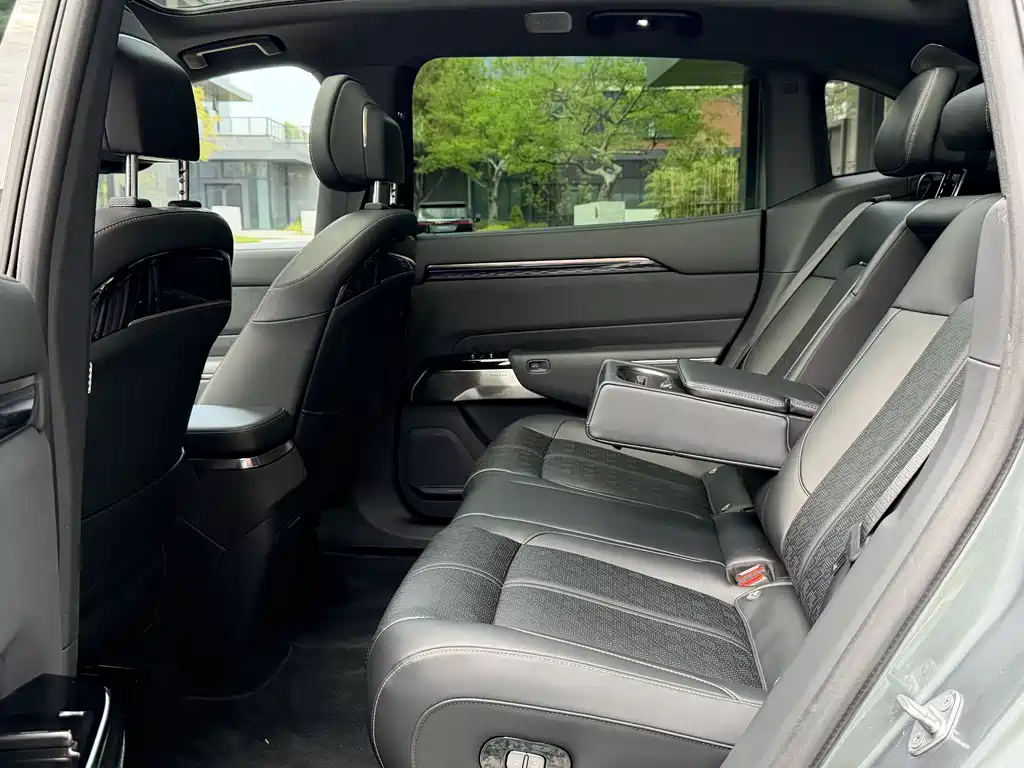 Zeekr Zeekr 7X 2025 Model 100kWh Long Range AWD Intelligent Driving Version 2024 - thumbnail 7