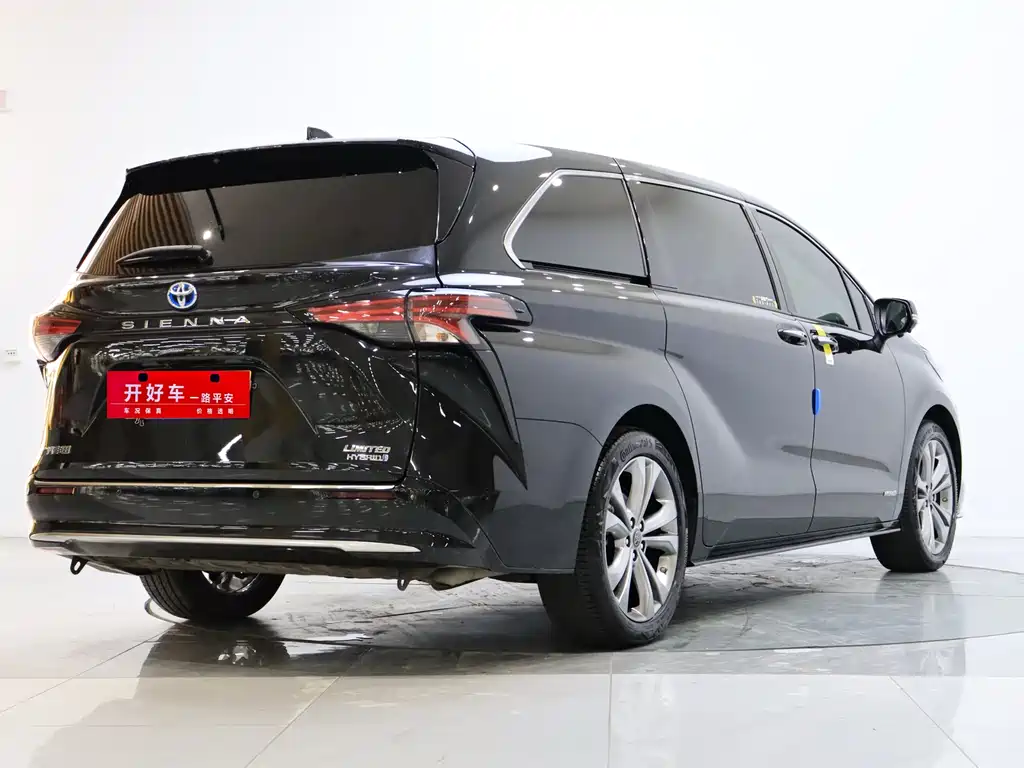 Toyota Toyota Sienna 2023 2.5L Hybrid Premium Edition 2023 - thumbnail 4