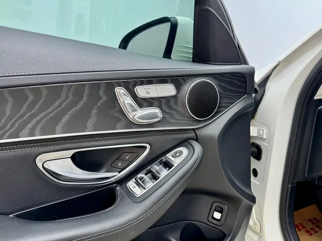 Mercedes-Benz Mercedes-Benz C-Class 2019 C 260 L Sport Edition 2018 - thumbnail 8