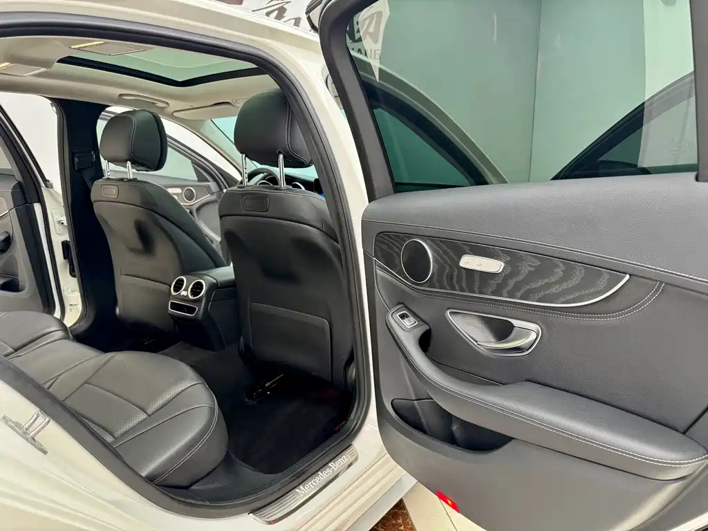Mercedes-Benz Mercedes-Benz C-Class 2019 C 260 L Sport Edition 2018 - thumbnail 11