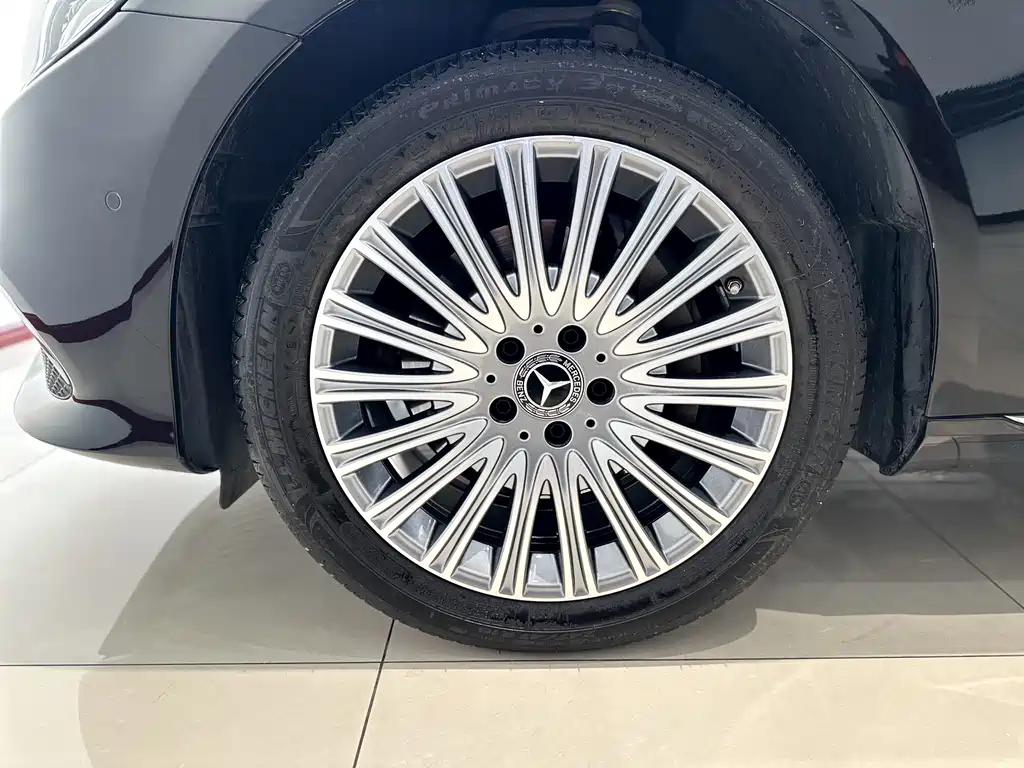 Mercedes-Benz Mercedes-Benz E-Class 2020 Facelift E 300 L Fashion Edition 2020 - thumbnail 20