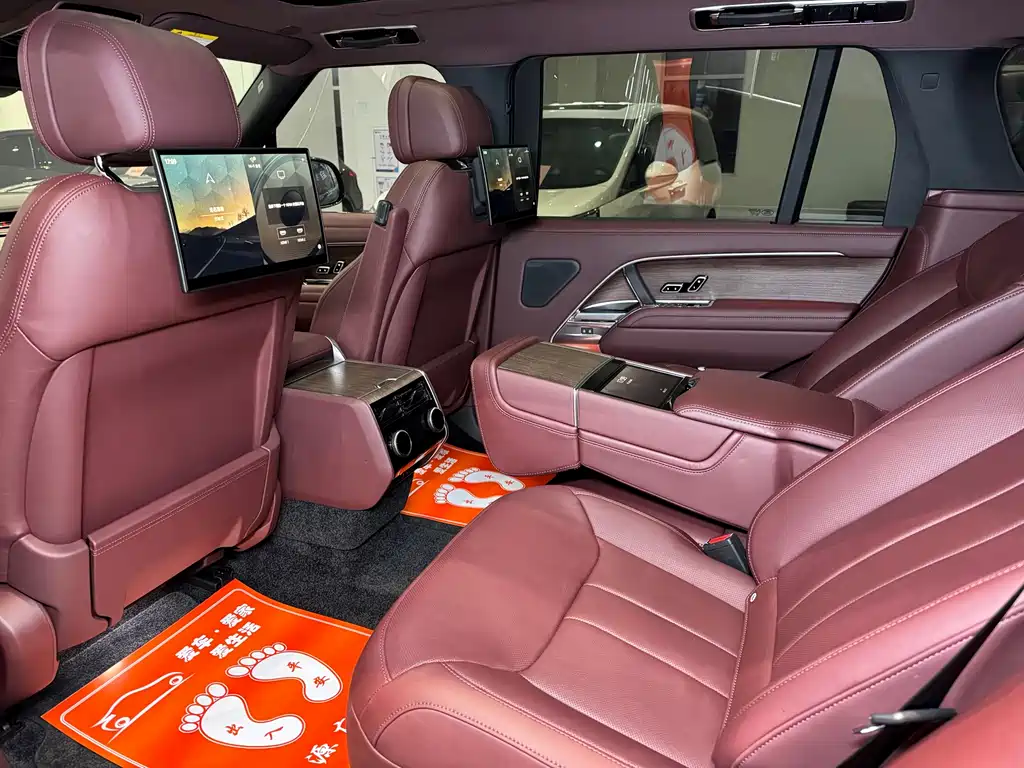 Land Rover Range Rover 2024 3.0 L6 400PS Autobiography Long Wheelbase 2024 - thumbnail 8