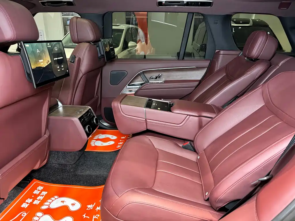 Land Rover Range Rover 2024 3.0 L6 400PS Autobiography Long Wheelbase 2024 - thumbnail 9