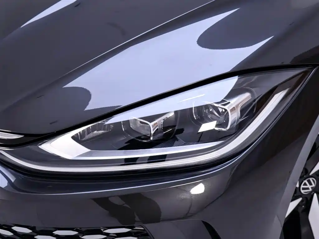 Volkswagen Lamando 2025 Lamando L 280TSI DSG Cool Spice Edition 2025 - thumbnail 4