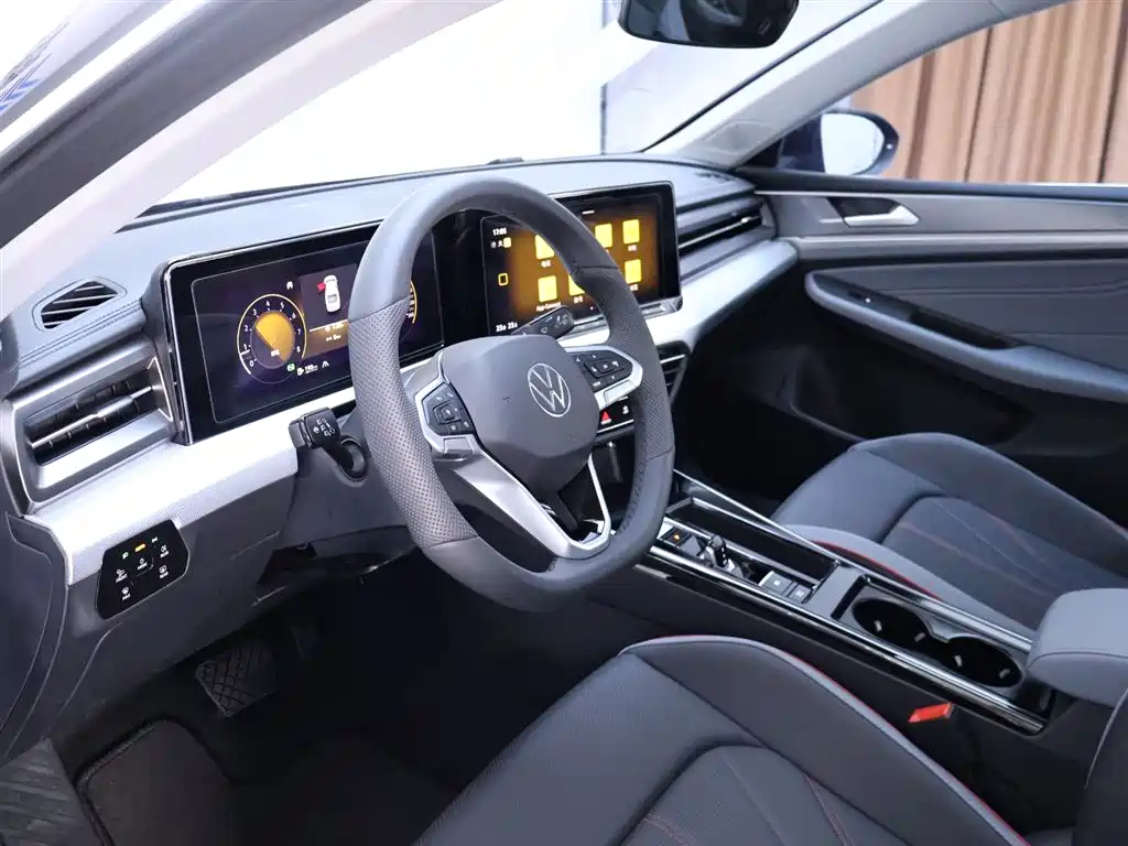 Volkswagen Lamando 2025 Lamando L 280TSI DSG Cool Spice Edition 2025 - thumbnail 11