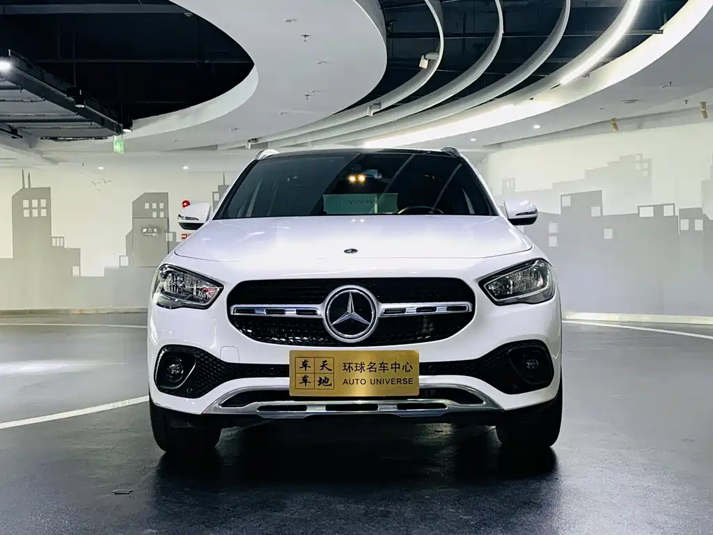Mercedes-Benz Mercedes-Benz GLA 2020 GLA 180 2021 - thumbnail 2