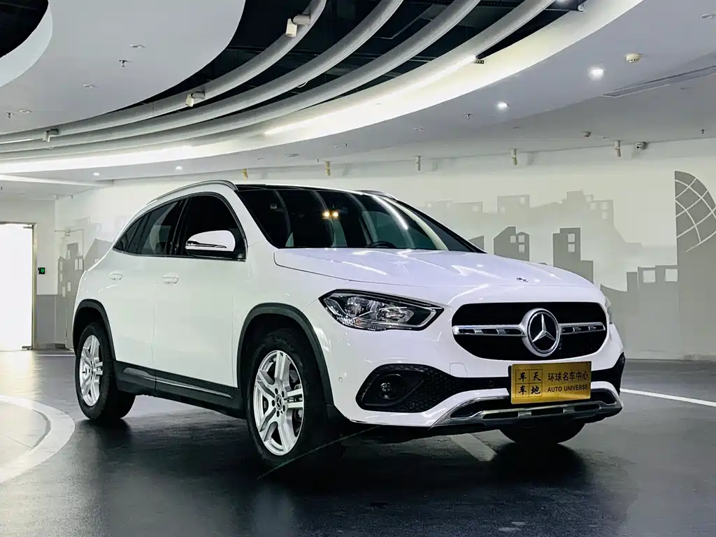 Mercedes-Benz Mercedes-Benz GLA 2020 GLA 180 2021 - thumbnail 3