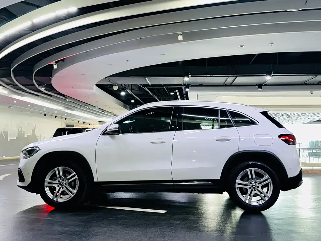 Mercedes-Benz Mercedes-Benz GLA 2020 GLA 180 2021 - thumbnail 8