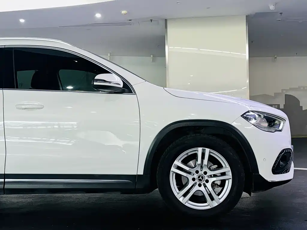 Mercedes-Benz Mercedes-Benz GLA 2020 GLA 180 2021 - thumbnail 10