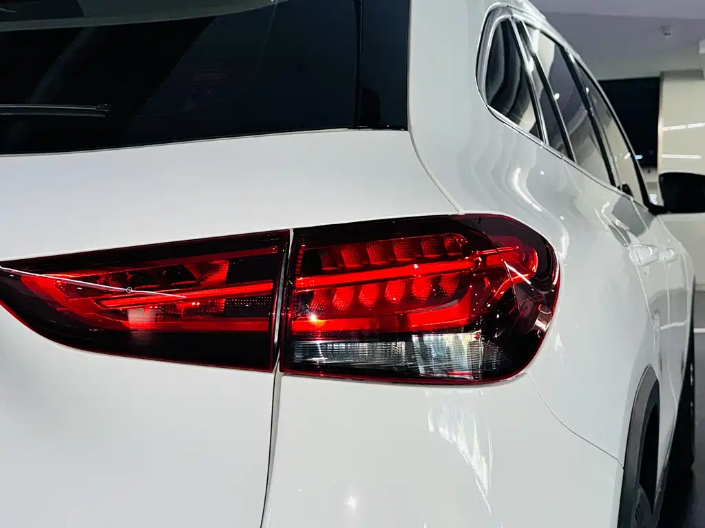 Mercedes-Benz Mercedes-Benz GLA 2020 GLA 180 2021 - thumbnail 13