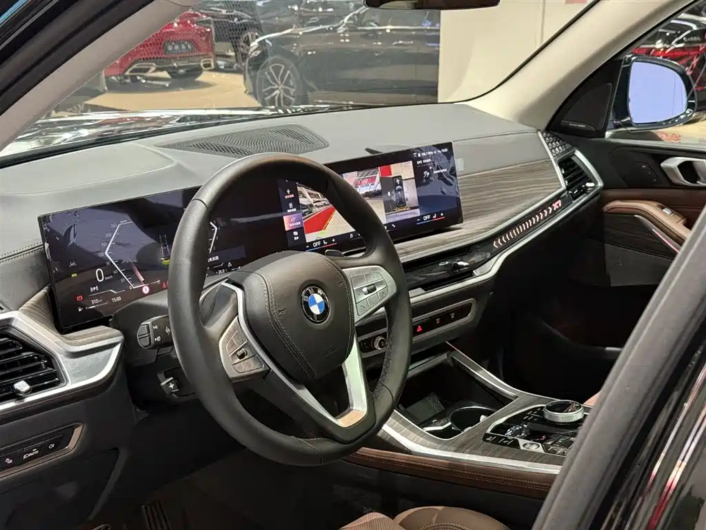 BMW BMW X7 xDrive40i Luxury Package 2026 - thumbnail 10