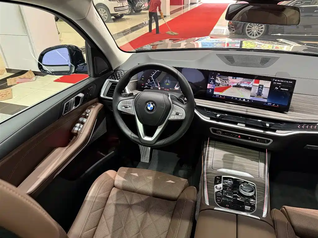 BMW BMW X7 xDrive40i Luxury Package 2026 - thumbnail 20