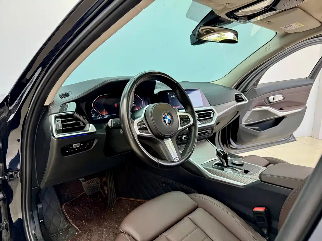 BMW BMW 3 Series 2021 Model Year Facelift 325Li M Sport Shadow Night Package 2021 - thumbnail 6