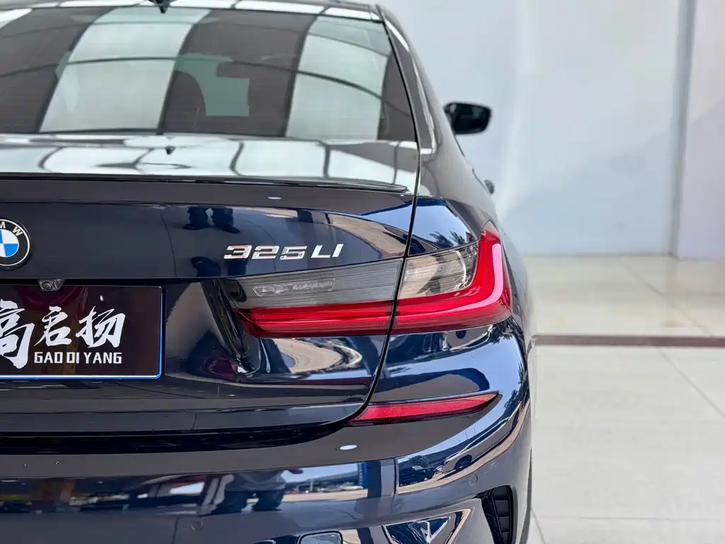 BMW BMW 3 Series 2021 Model Year Facelift 325Li M Sport Shadow Night Package 2021 - thumbnail 25