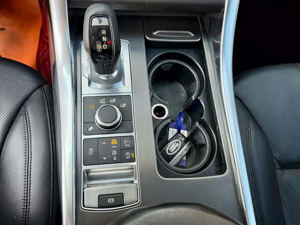 Land Rover Range Rover Sport 2016 3.0 SC V6 SE 2016 - thumbnail 13
