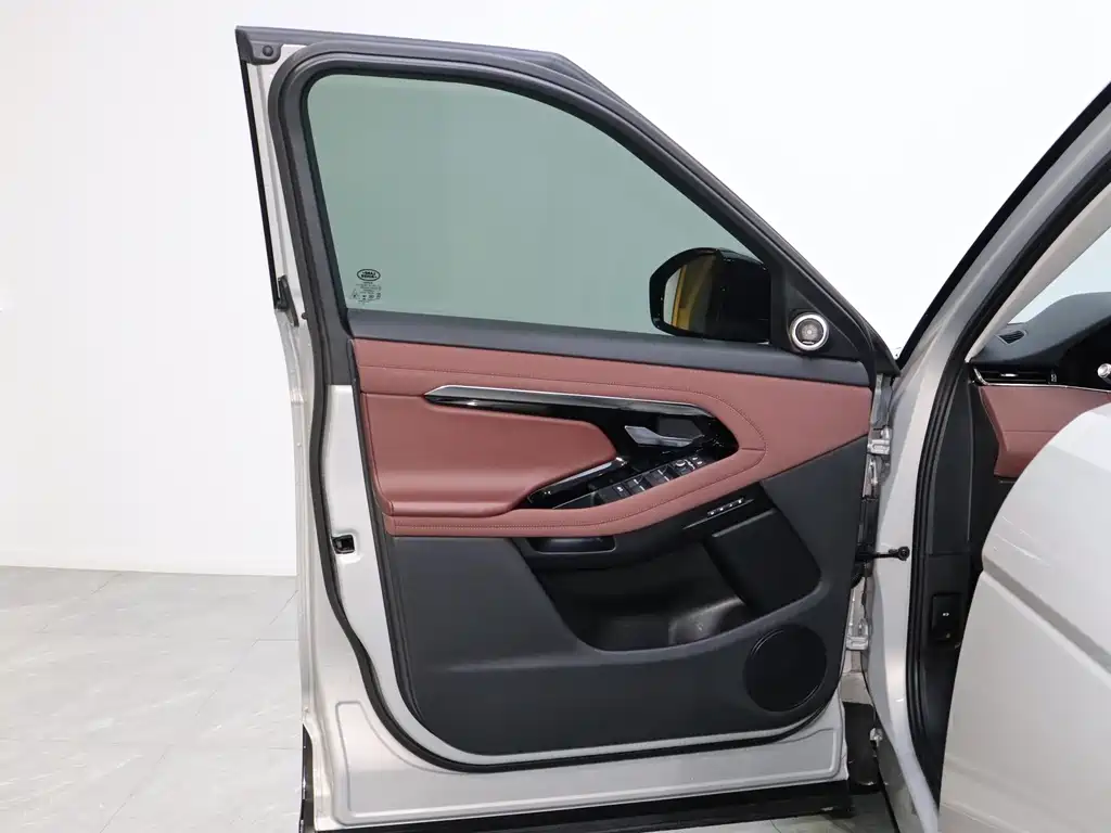 Land Rover Range Rover Evoque 2023 L 249PS Luxury Edition 2023 - thumbnail 13
