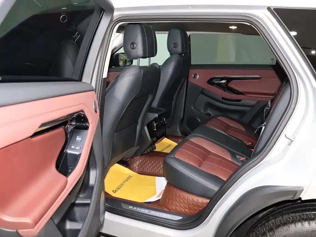 Land Rover Range Rover Evoque 2023 L 249PS Luxury Edition 2023 - thumbnail 15