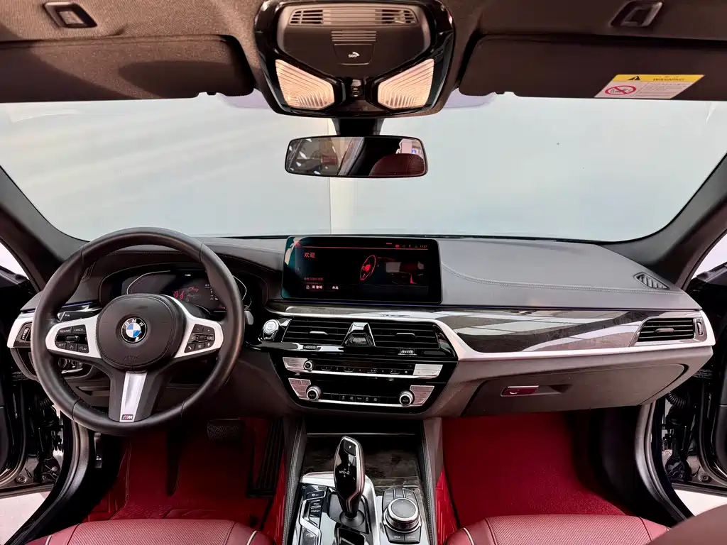 BMW BMW 5 Series 2022 Model Update 2 525Li M Sport Package 2022 - thumbnail 18
