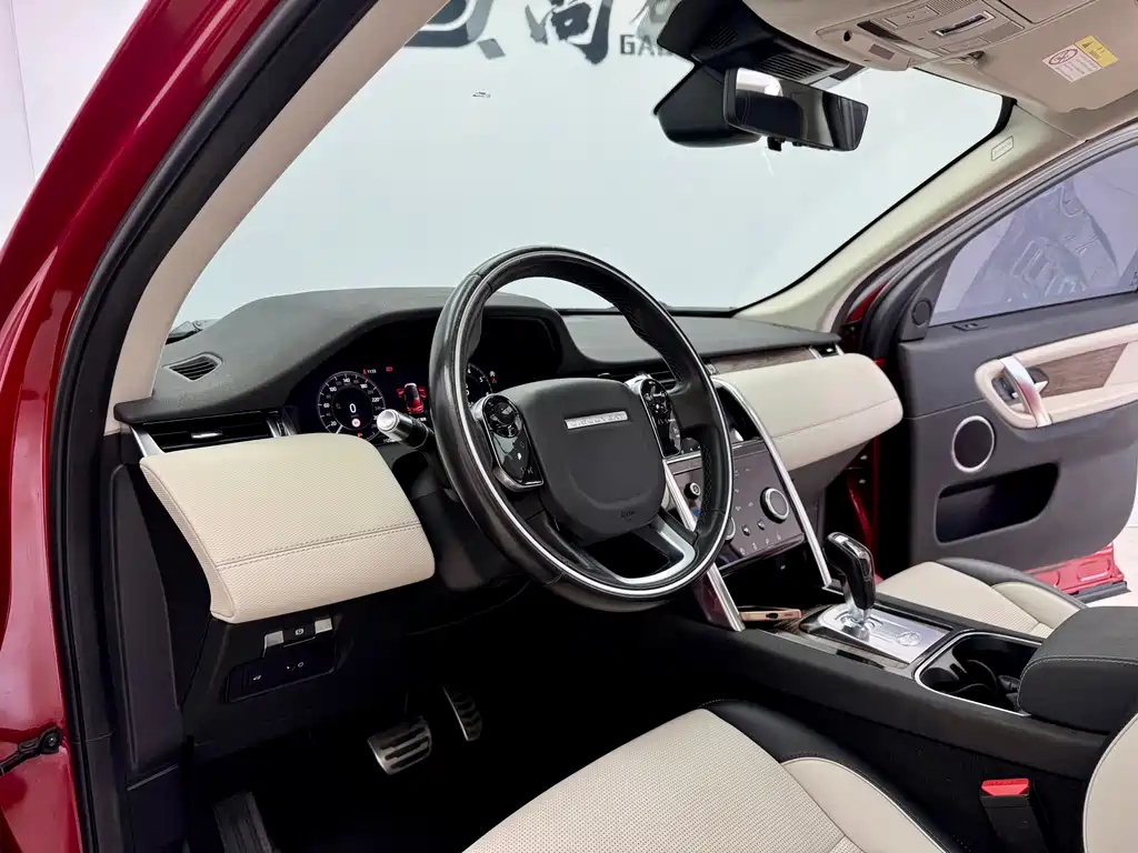 Land Rover Discovery Sport 2020 249PS R-Dynamic Performance Technology Edition 7-seater 2020 - thumbnail 6
