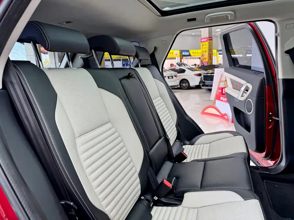 Land Rover Discovery Sport 2020 249PS R-Dynamic Performance Technology Edition 7-seater 2020 - thumbnail 12