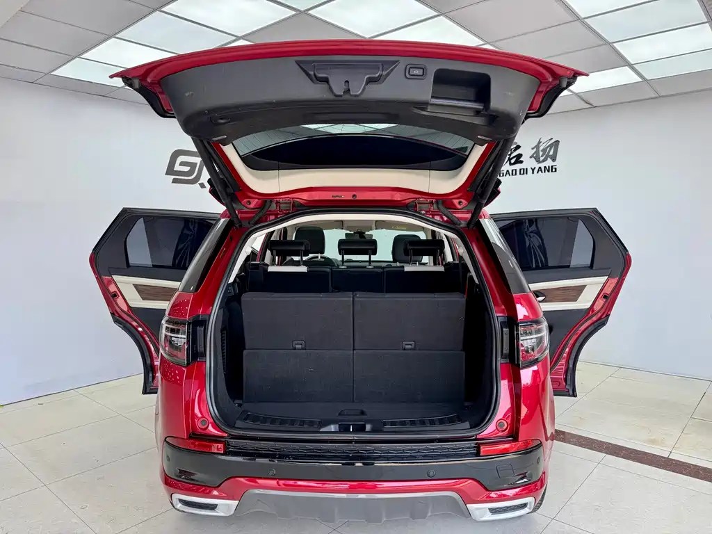 Land Rover Discovery Sport 2020 249PS R-Dynamic Performance Technology Edition 7-seater 2020 - thumbnail 23