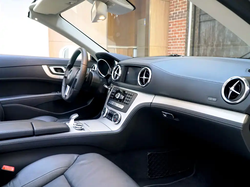 Mercedes-Benz Mercedes-Benz SL-Class 2013 SL 350 Fashion Edition 2013 - thumbnail 11