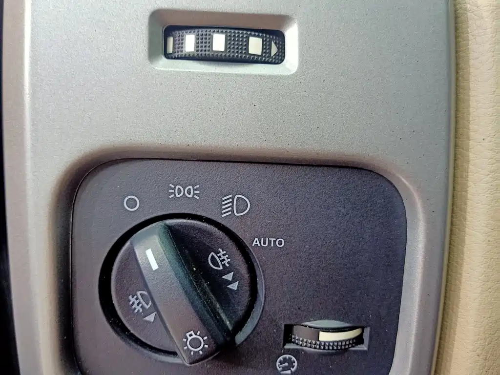 Land Rover Discovery 2009 2.7 TDV6-S 2009 - thumbnail 13