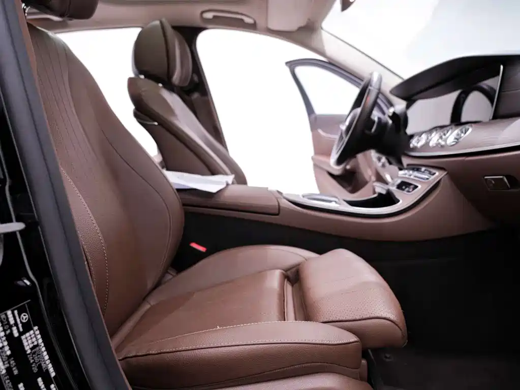 Mercedes-Benz Mercedes-Benz E-Class 2021 Model Year Facelift E 260 L 2021 - thumbnail 25