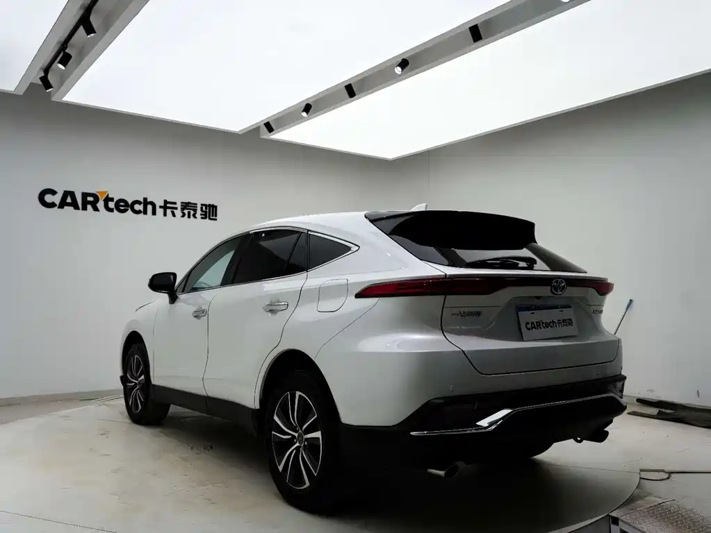 Toyota Toyota Harrier 2022 2.0L CVT 2WD Luxury Edition 2022 - thumbnail 24