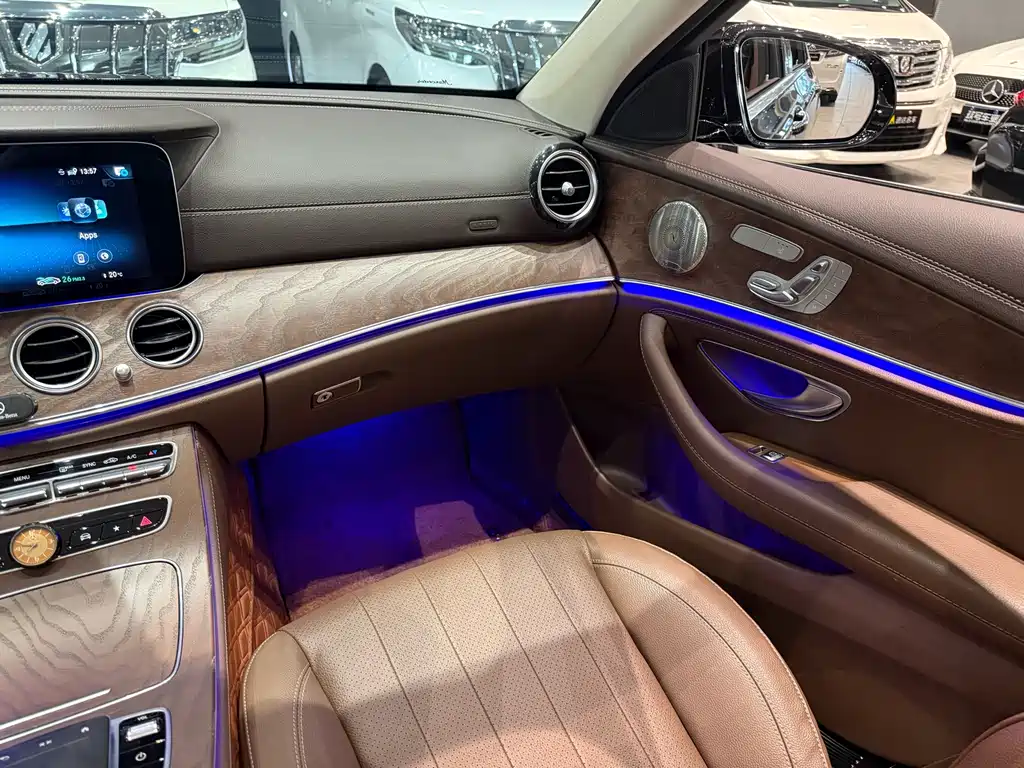 Mercedes-Benz Mercedes-Benz E-Class 2022 E 300 L Luxury 2022 - thumbnail 12