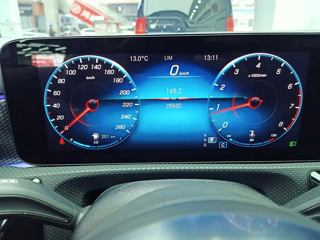 Mercedes-Benz Mercedes-Benz A-Class 2022 A 200 L Sport Sedan Fashion Edition 2022 - thumbnail 10