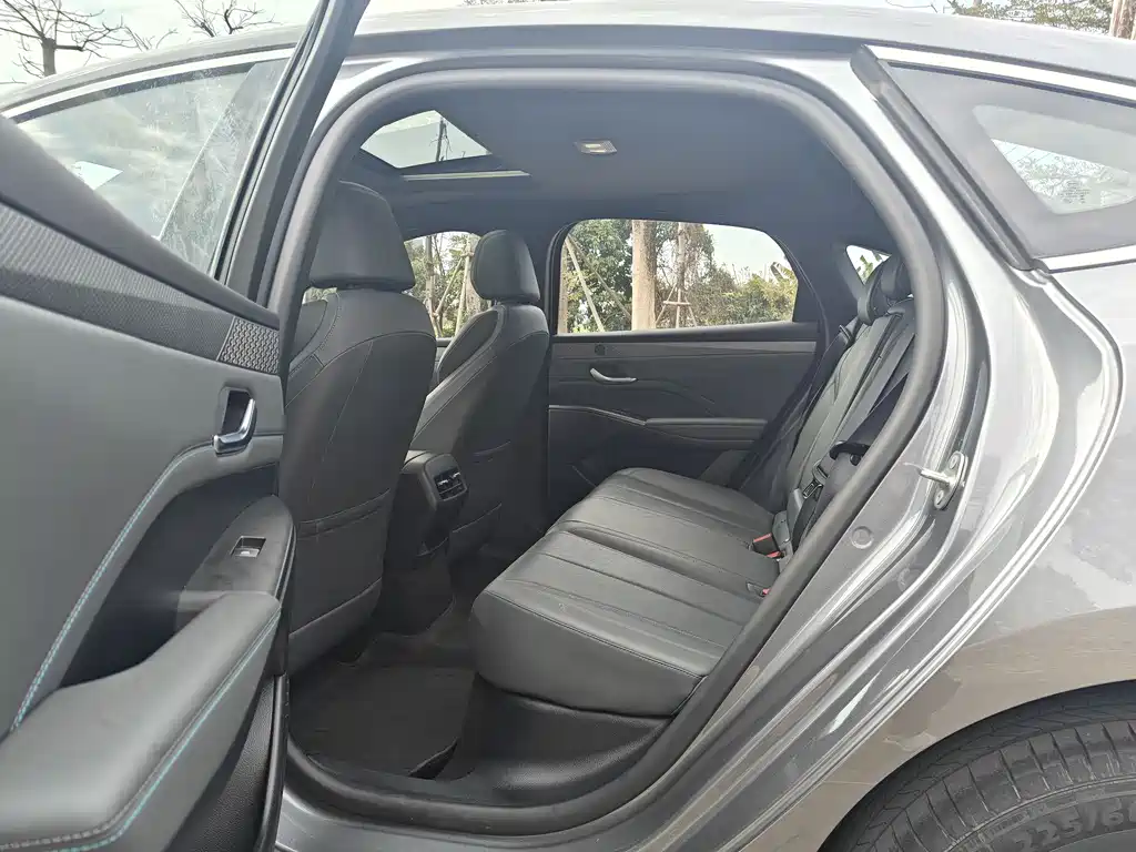 BYD (BYD Auto) BYD Qin PLUS 2025 DM-i Intelligent Driving Edition 120KM Extended Range Model 2025 - thumbnail 9