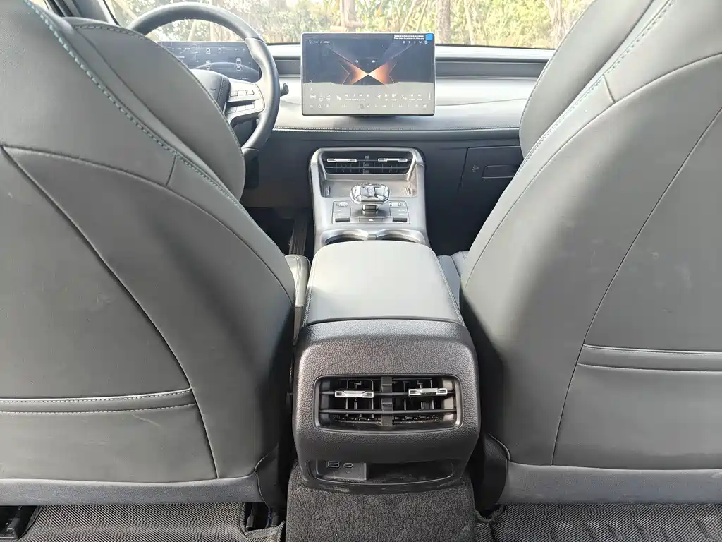 BYD (BYD Auto) BYD Qin PLUS 2025 DM-i Intelligent Driving Edition 120KM Extended Range Model 2025 - thumbnail 19