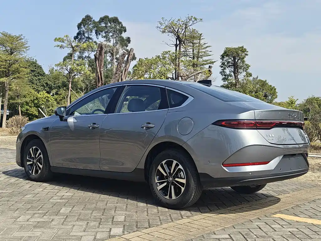 BYD (BYD Auto) BYD Qin PLUS 2025 DM-i Intelligent Driving Edition 120KM Extended Range Model 2025 - thumbnail 22