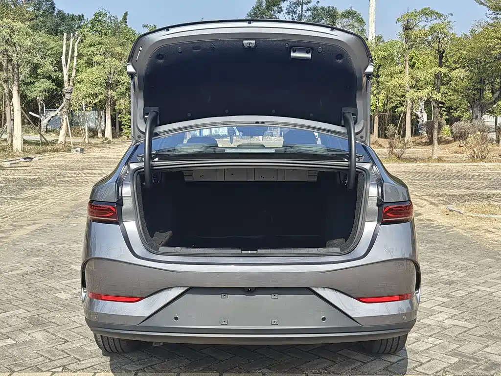 BYD (BYD Auto) BYD Qin PLUS 2025 DM-i Intelligent Driving Edition 120KM Extended Range Model 2025 - thumbnail 23