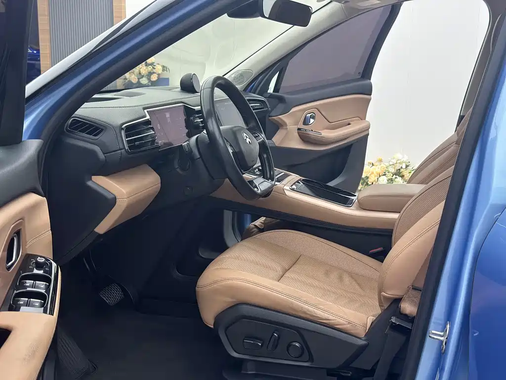 NIO NIO ES8 2018 355KM Standard Edition 7-seater 2018 - thumbnail 9