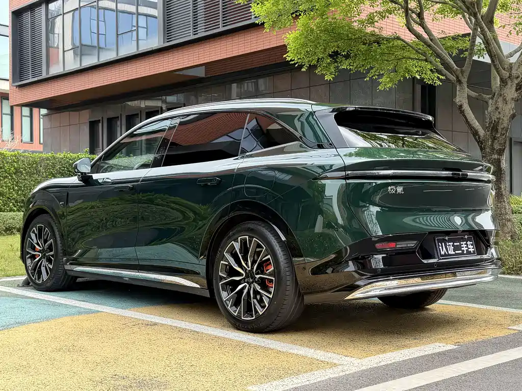 Zeekr Zeekr 7X 2025 Model 100kWh Long Range AWD Intelligent Driving Version 2024 - thumbnail 4